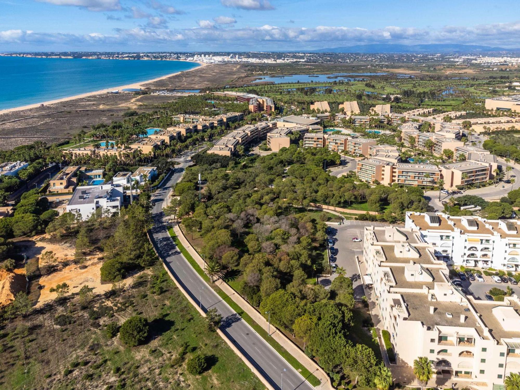 Salgados 1 Bedroom Apartment - 500M From The Beach Guia  Exterior foto